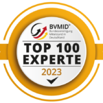 Abzeichen für die Top 100 Experten 2023 des BVMID.